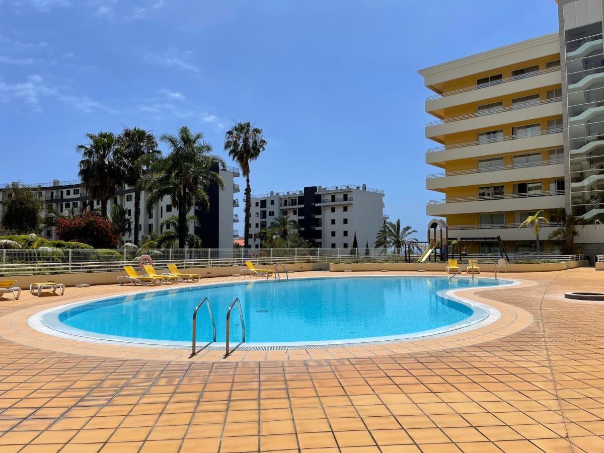 Ajuda Paradise Apartment With Pool And Private Parking 丰沙尔 外观 照片